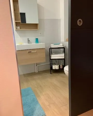 A La Belle Etoile Appartement Montbrison Buitenkant foto